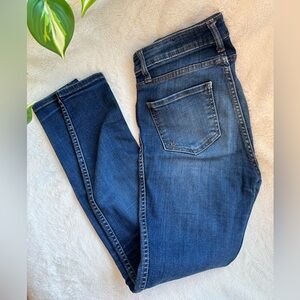 Kut high rise Connie ab fab like new, classic blue skinny jean